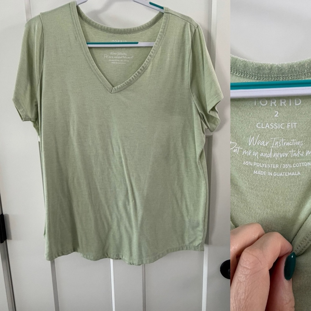 Torrid Women's Size 2 Tee Lot